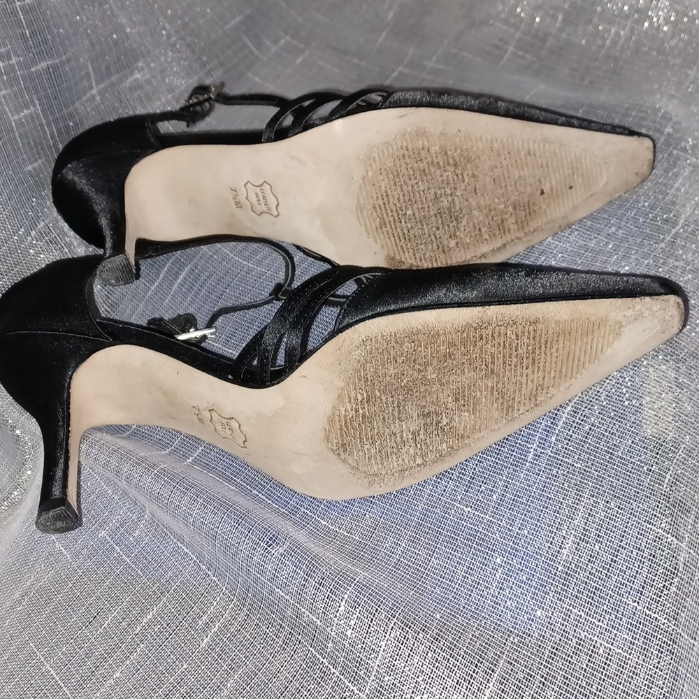 Andrew Geller Black Satin Pointed T-Strap Heels - Picture 4 of 5